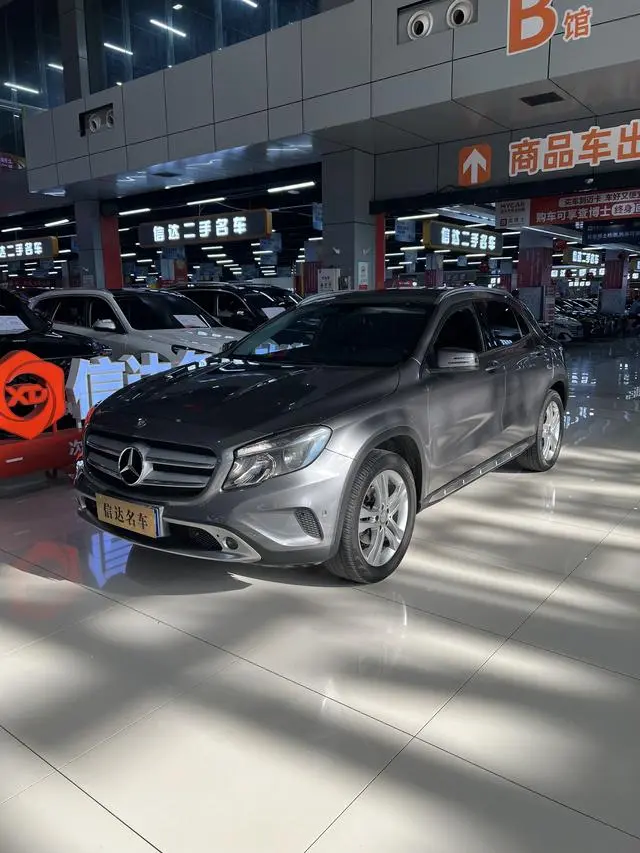 Mercedes-Benz Mercedes-Benz GLA GLA 200 dynamic type