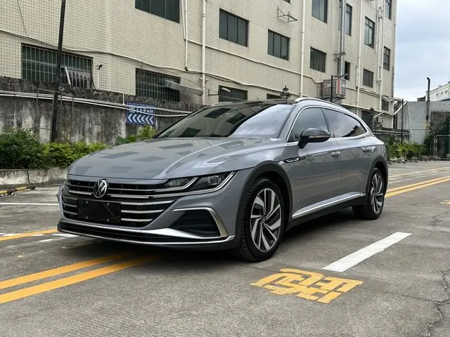 Volkswagen Volkswagen CC Hunting vehicle 380TSI Hunting Heart Edition