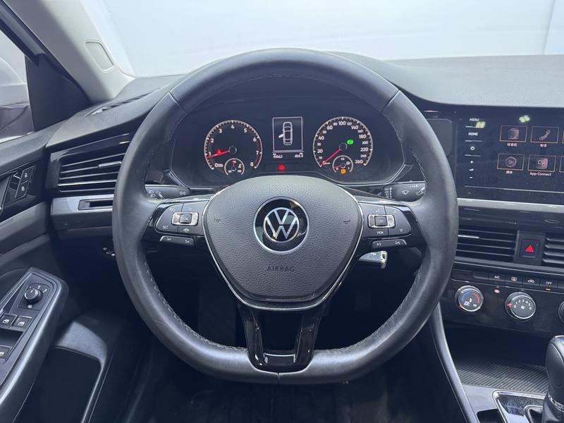Volkswagen Bora 2021