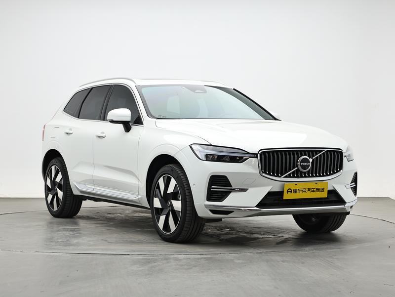 Volvo Volvo XC60 PHEV 2025