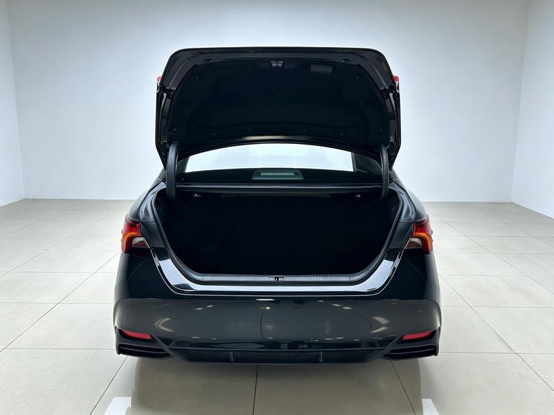 Toyota Asian Dragon 2019