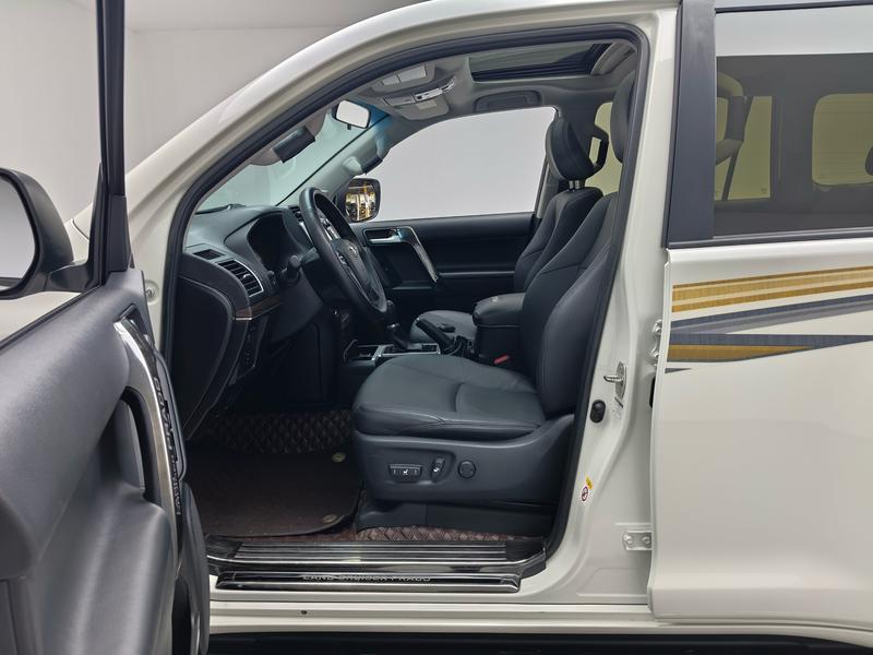 Toyota Prado 2018