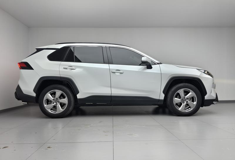 Toyota RAV4 Rong Fang 2021