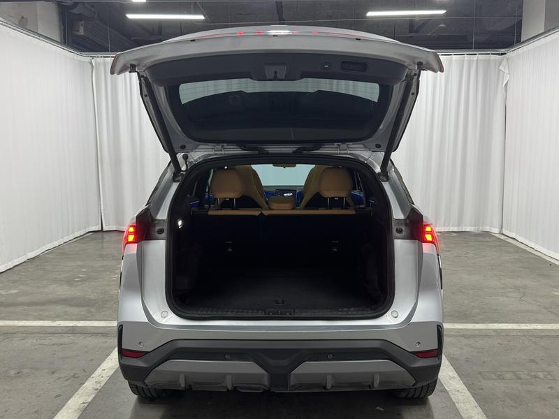 Geely Galaxy Galaxy L7 2024
