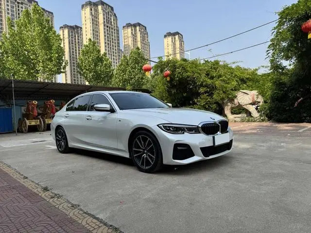 BMW BMW 3 Series 325Li M sports suit