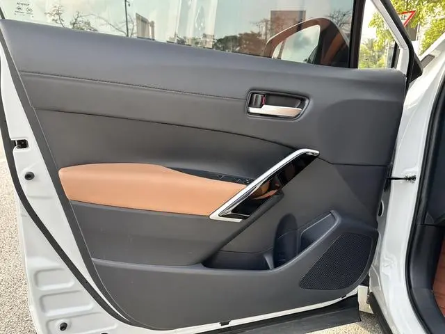 TOYOTA Fenglanda 2.0L CVT Sports version