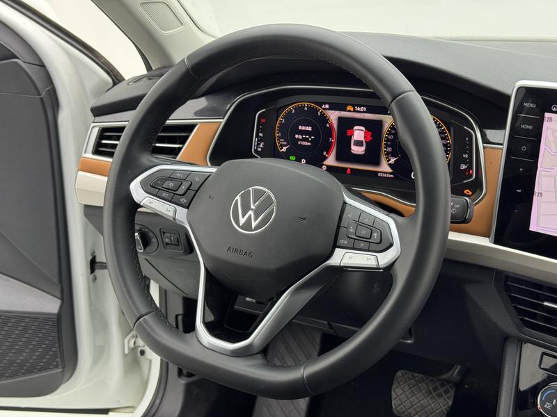 Volkswagen Bora 2023