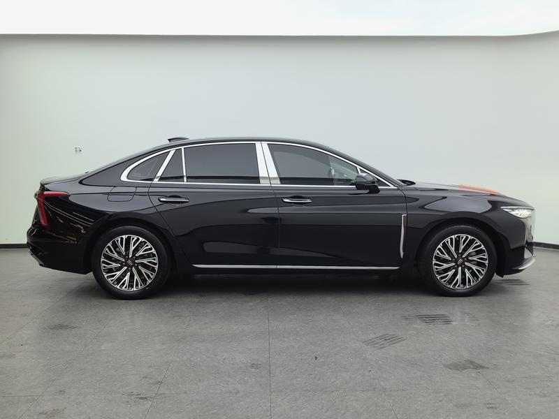 Hongqi Red Flag H5 2024