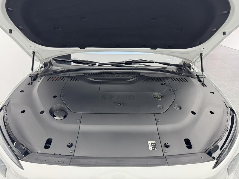 NIO NIO EC7 2023