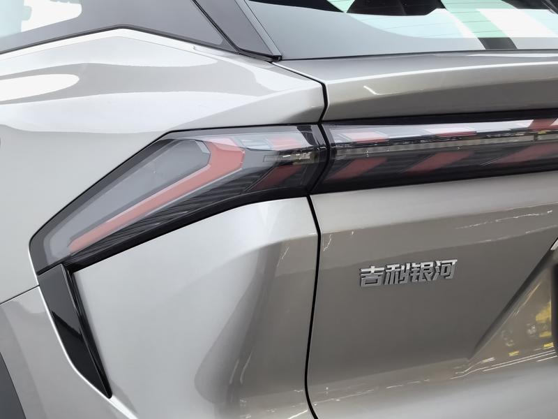 Geely Galaxy Galaxy L7 2025