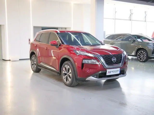 Nissan Qijun VC-Turbo 300 CVT 4WD Exclusive Edition