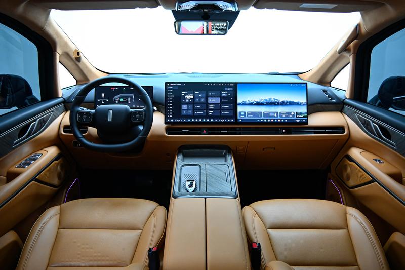 WEY 高山 PHEV 2025
