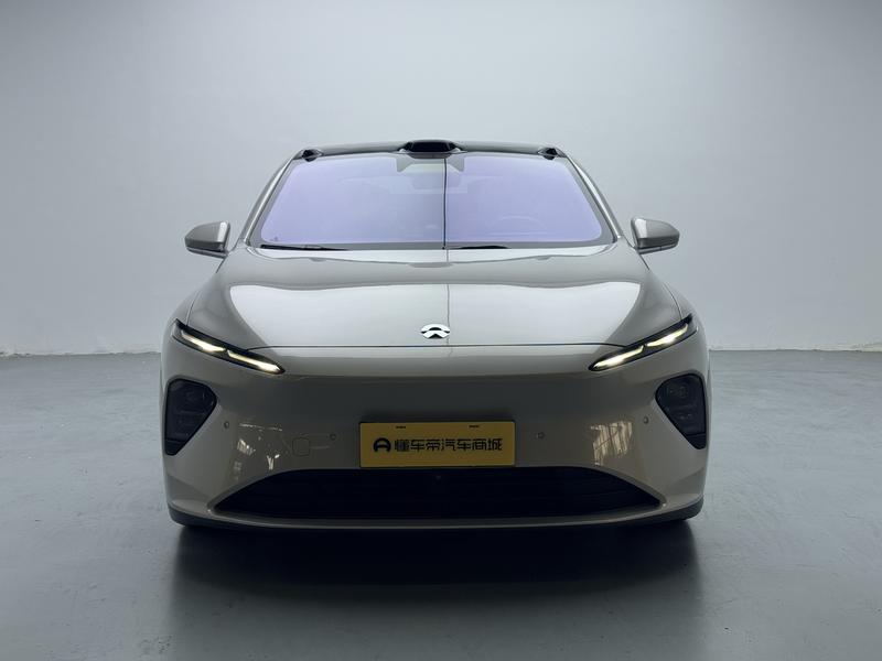 NIO NIO ET7 2021