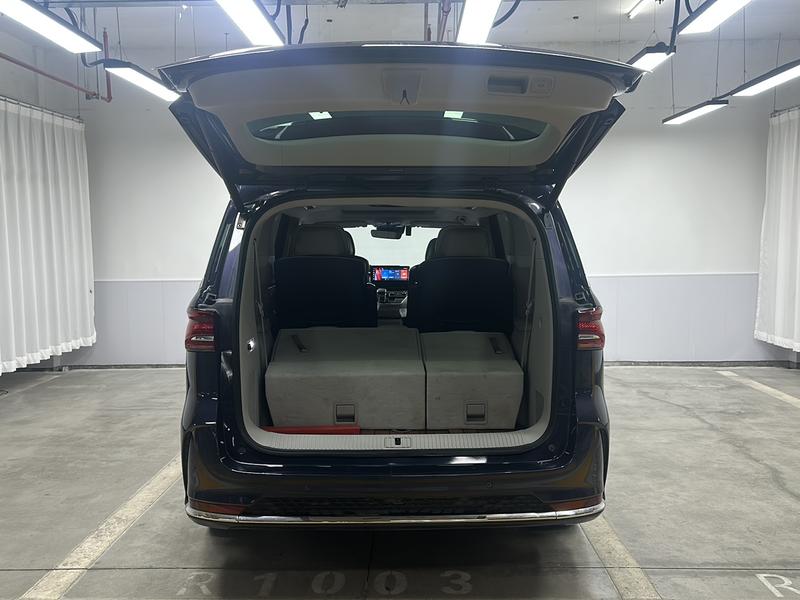 Roewe Roewe iMAX8 2021