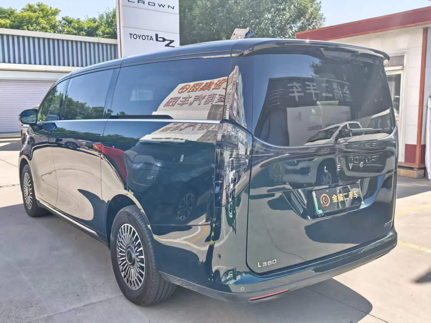 Geely Galaxy Wing true L380 805km four-wheel drive ultimate edition