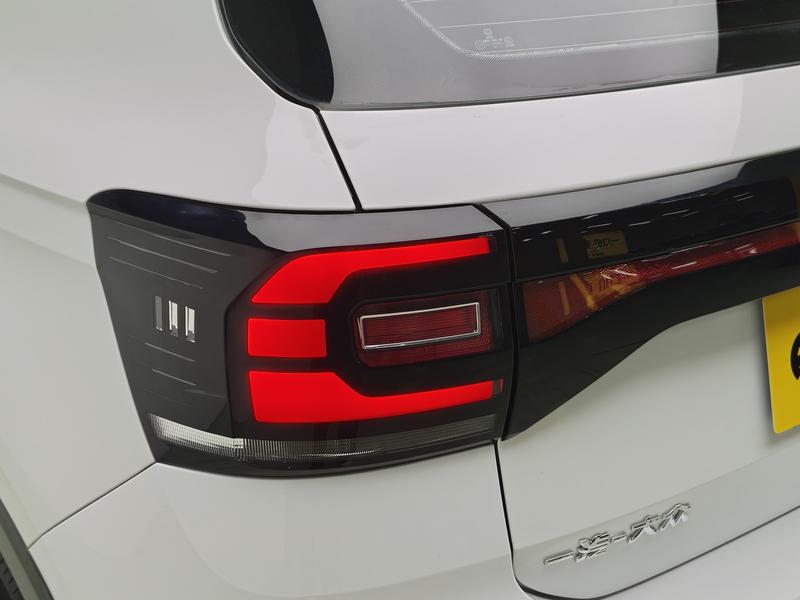 Volkswagen Explore Shadow 2021