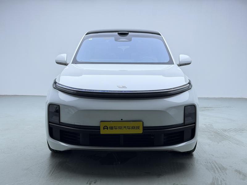 Li Auto Ideal L9 2025