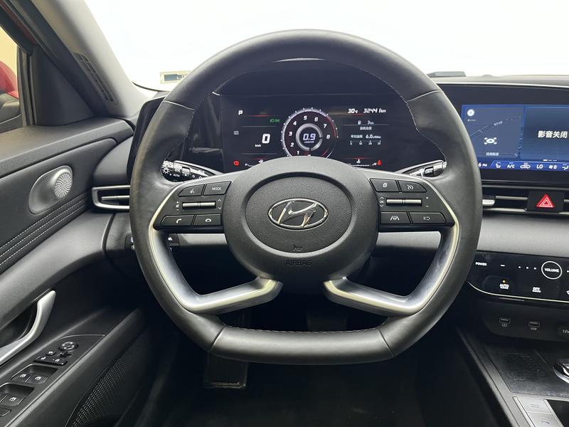 Hyundai Elantra 2021