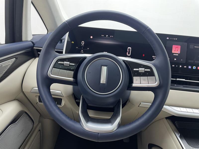 WEY 高山 PHEV 2023