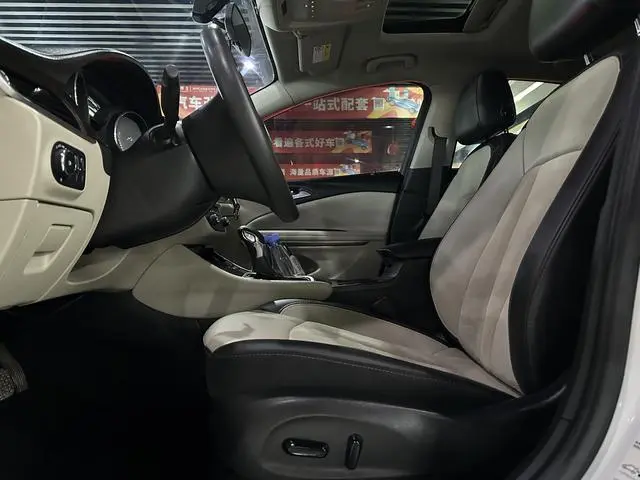 Buick Weilang Sedan 15S automatic leading type