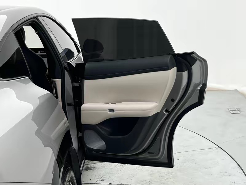 Xiaomi Auto Xiaomi YU7 2025
