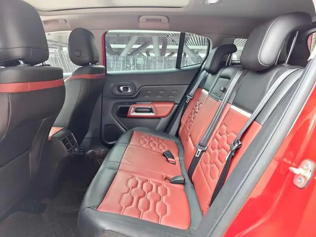 Citroen Tianyi C5 AIRCROSS 350THP luxury