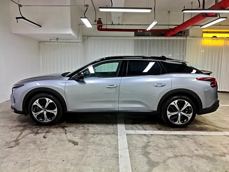 Citroen Versailles C5 X 2021