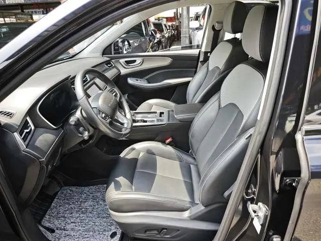 Roewe Roewe RX5 PLUS 300TGI automatic charging National Tide flagship Ronglin Edition