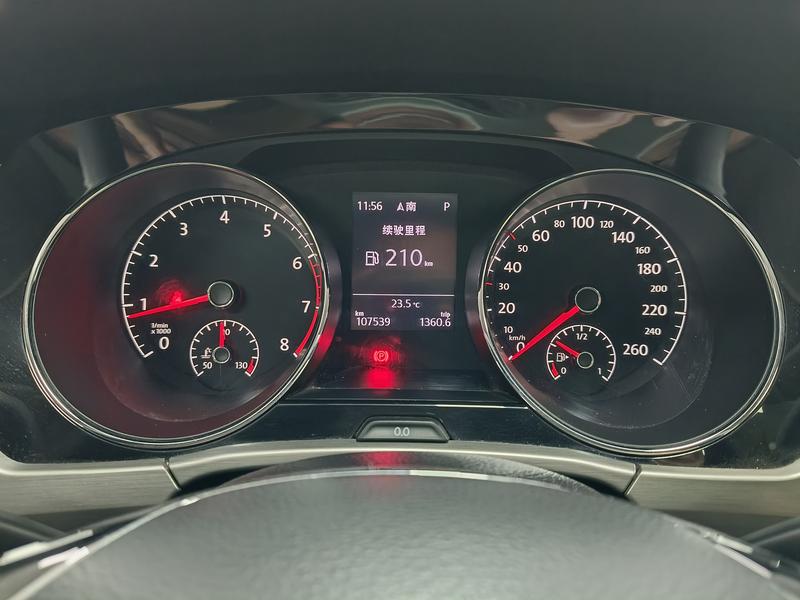 Volkswagen Touran L 2018