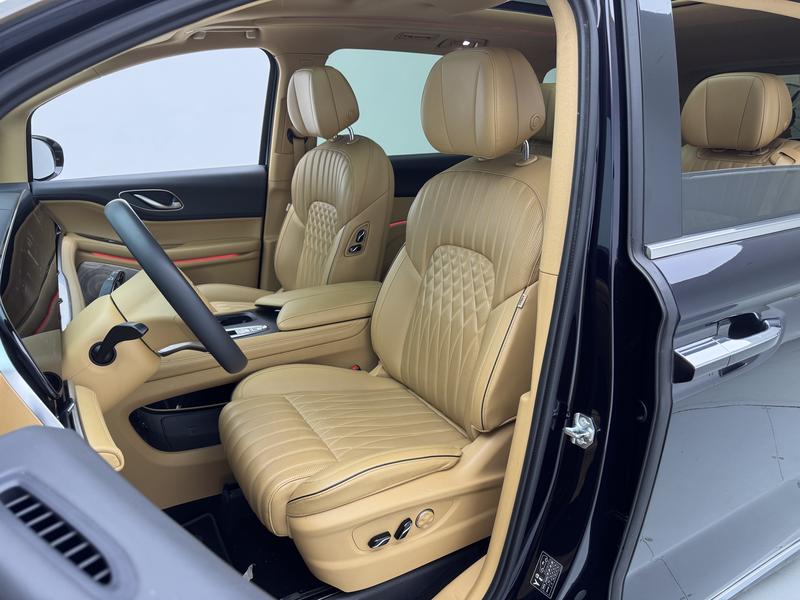 Voyah Lantu Dreamer PHEV 2022