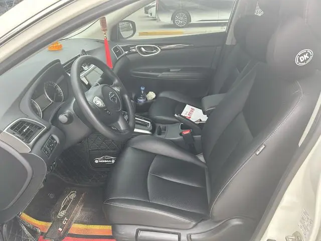 Nissan Xuan Yi Classic 1.6 XL CVT Deluxe Edition