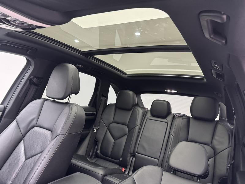 Porsche Cayenne 2016
