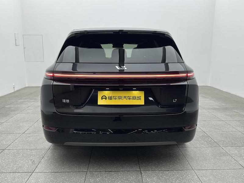 Li Auto Ideal L7 2024