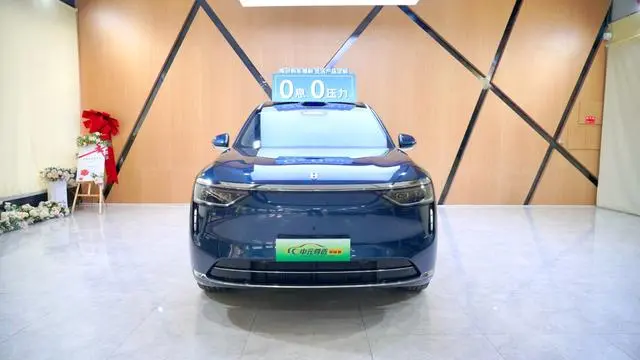 AITO Ask the world M8 Extended range Ultra five-seater version