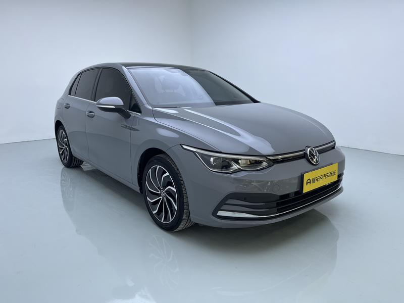 Volkswagen golf 2023