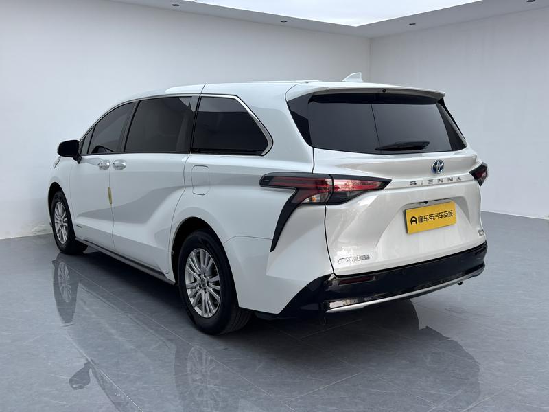 Toyota Sienna 2021