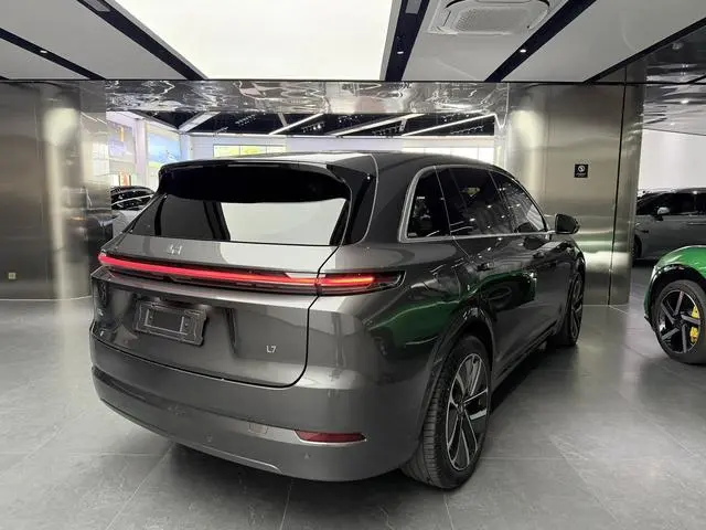 Li Auto Ideal L7 Ultra version