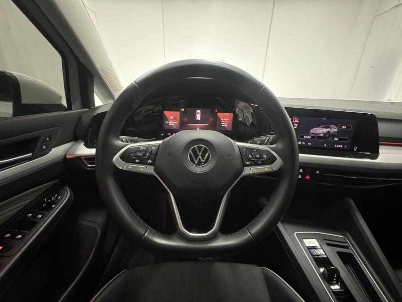 Volkswagen golf 2023