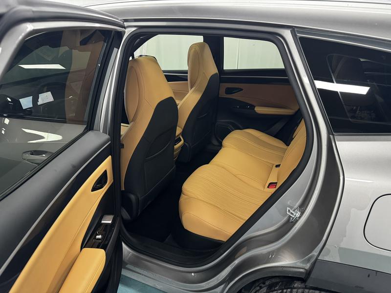 Geely Galaxy Galaxy L7 2024