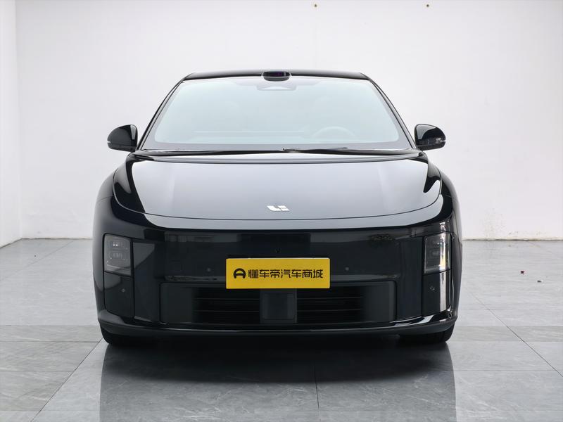 Li Auto Ideal i6 2025