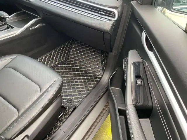 Geely Emgrand 4th generation Champion Edition 1.5L CVT Luxury