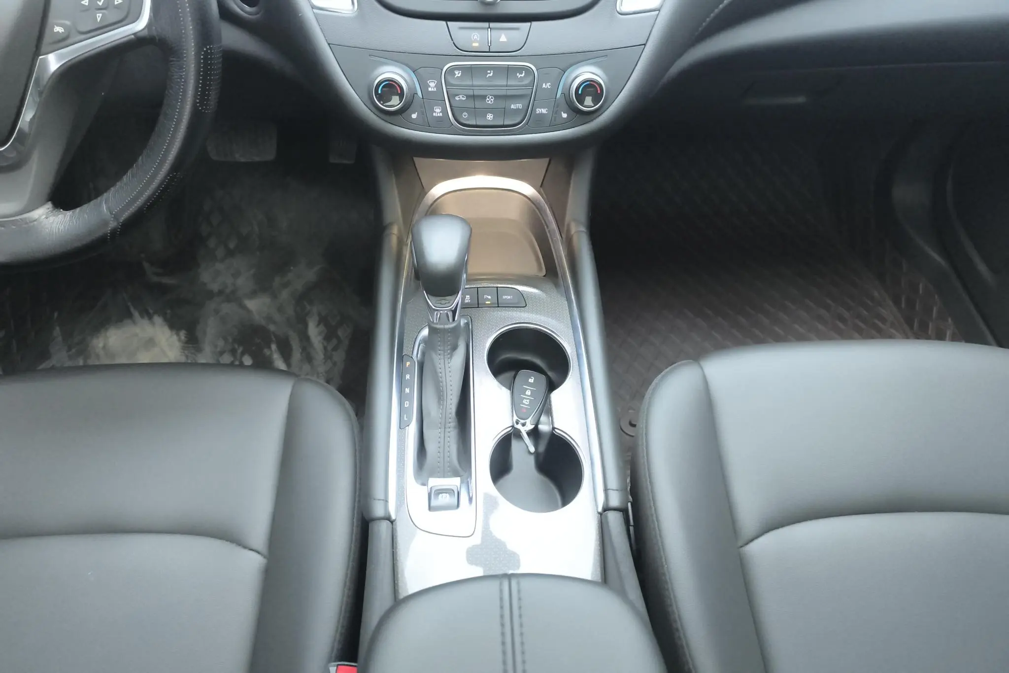 Chevrolet Mai Ruibao XL 535T automatic sharp version