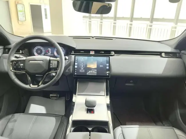 Land Rover Range Rover Star Pulse Dynamic SE