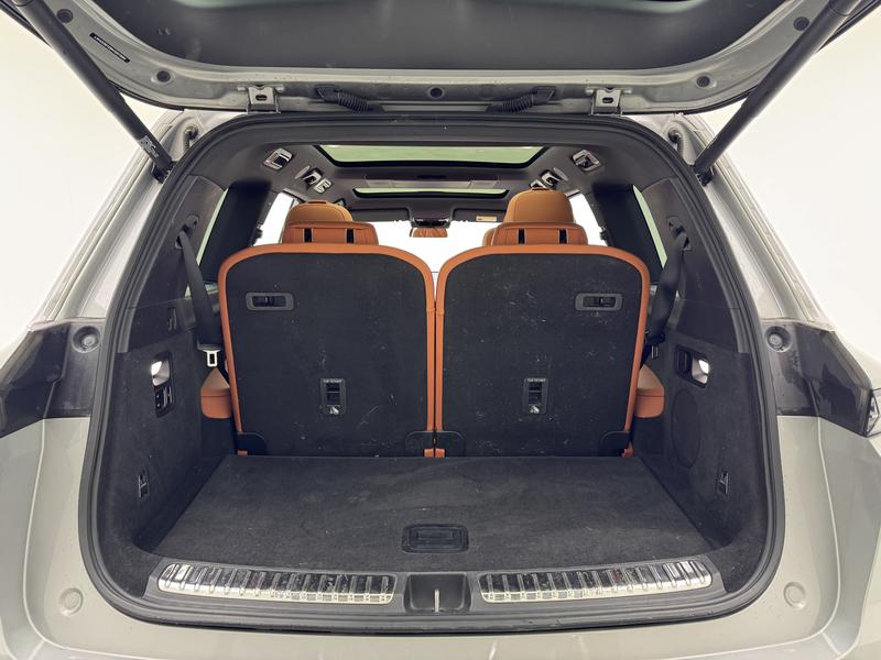 Li Auto Ideal L9 2022