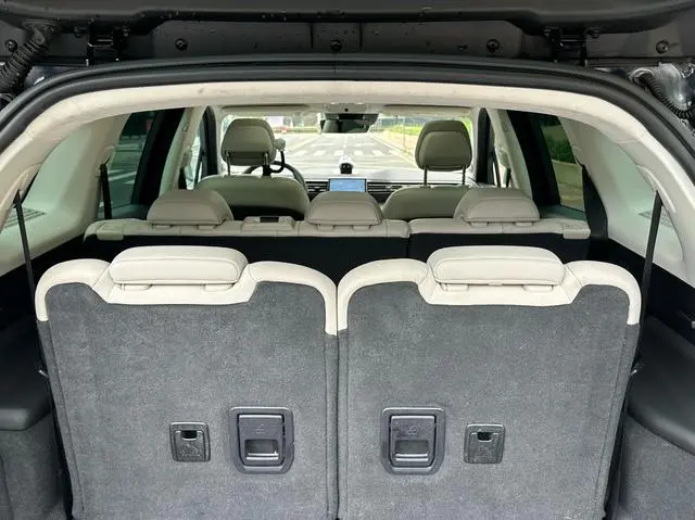 NIO NIO ES8 450KM seven-seater version