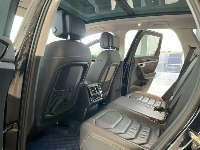 Volkswagen Touareg 3.0 TSI Sharp Edition