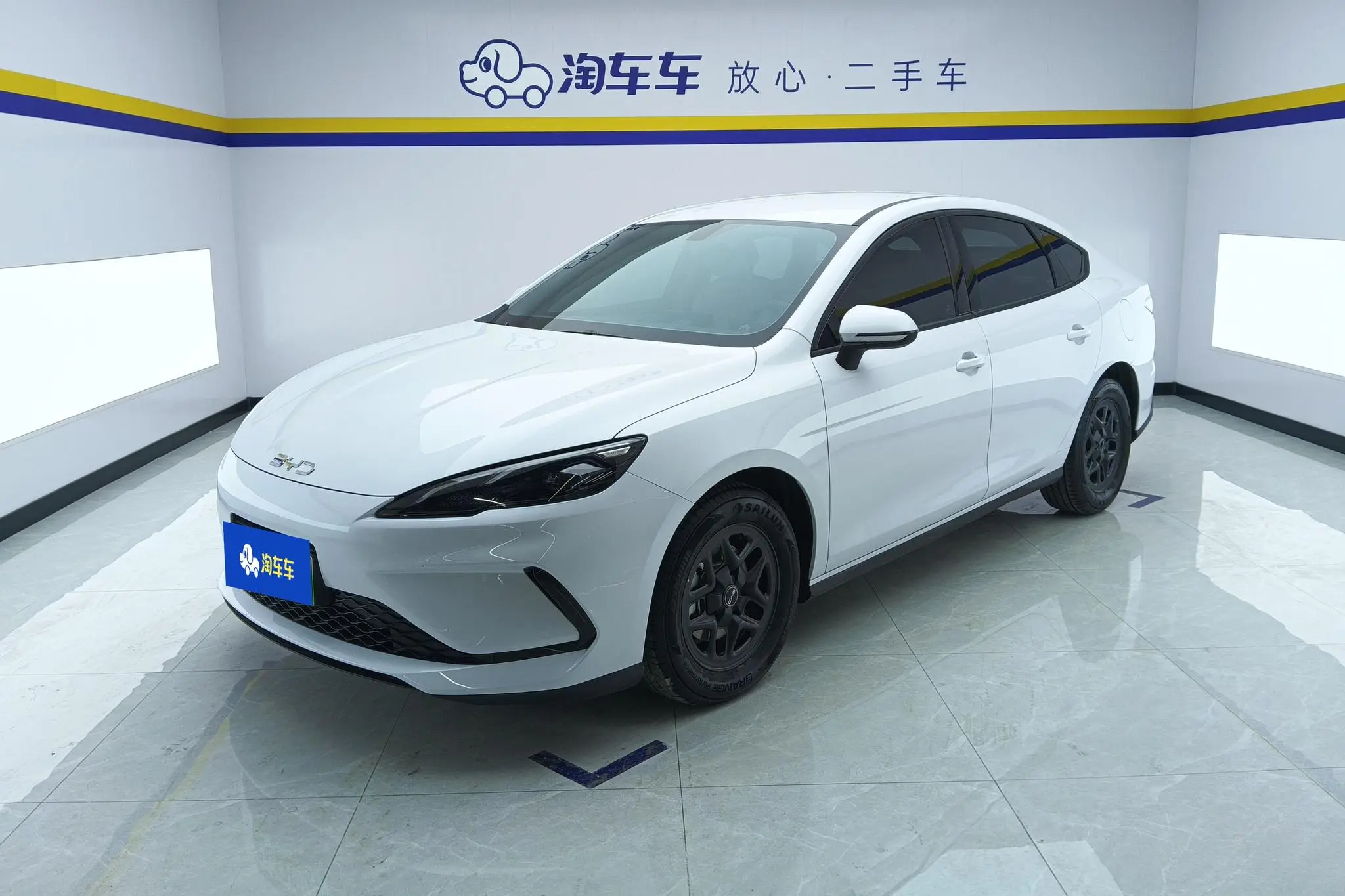 BYD Seal 05DM Smart driving version DM-i 55KM luxury