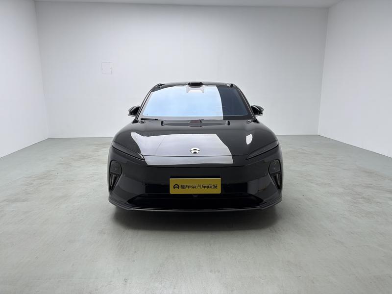 NIO NIO ET5 2024