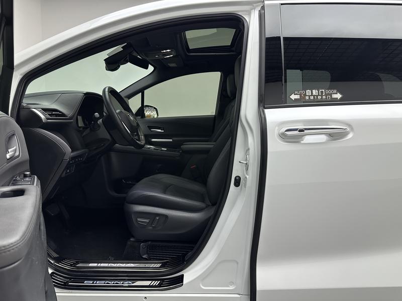 Toyota Sienna 2023