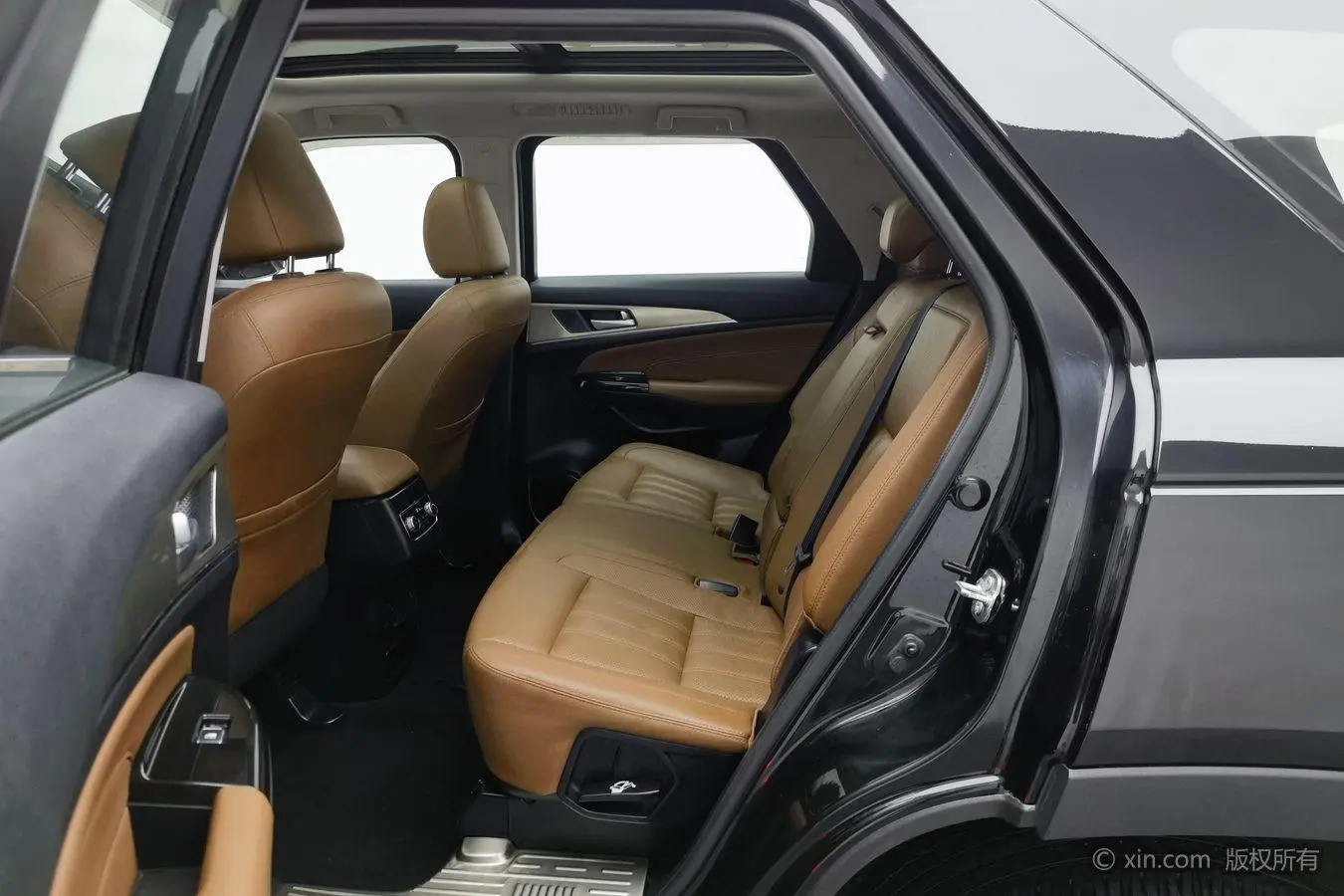 Changan Changan CS95 2.0T two-wheel drive Zhiyuan version